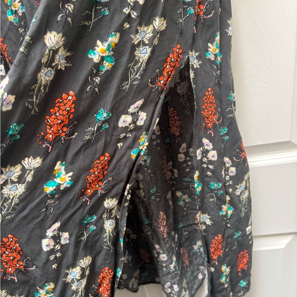 Natural Life Addie Slit Skirt - Picture 4 of 5